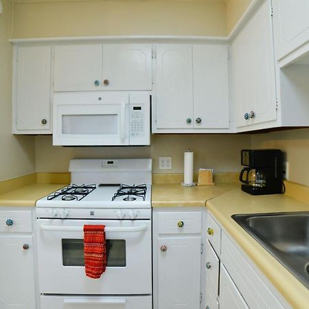 1729_Arborway Villa Колорадо Спрингс Стая снимка
